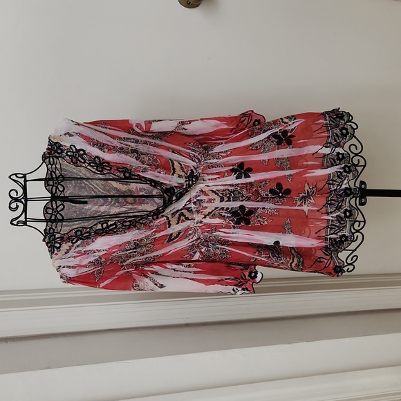 Sheer top - Picture 1 of 3